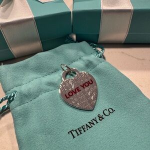 NEW AUTHENTIC! Tiffany & Co. Heart “love you” Pendant